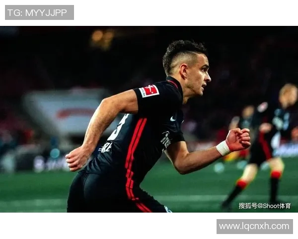 拜仁5-0大胜传特,德甲领先优势再度扩大 拜仁5-0大胜传特,德甲领先优势再度扩大