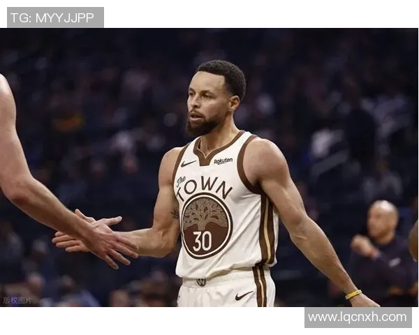 库里坦言个人得分已不是首要目标，希望更多助人为乐